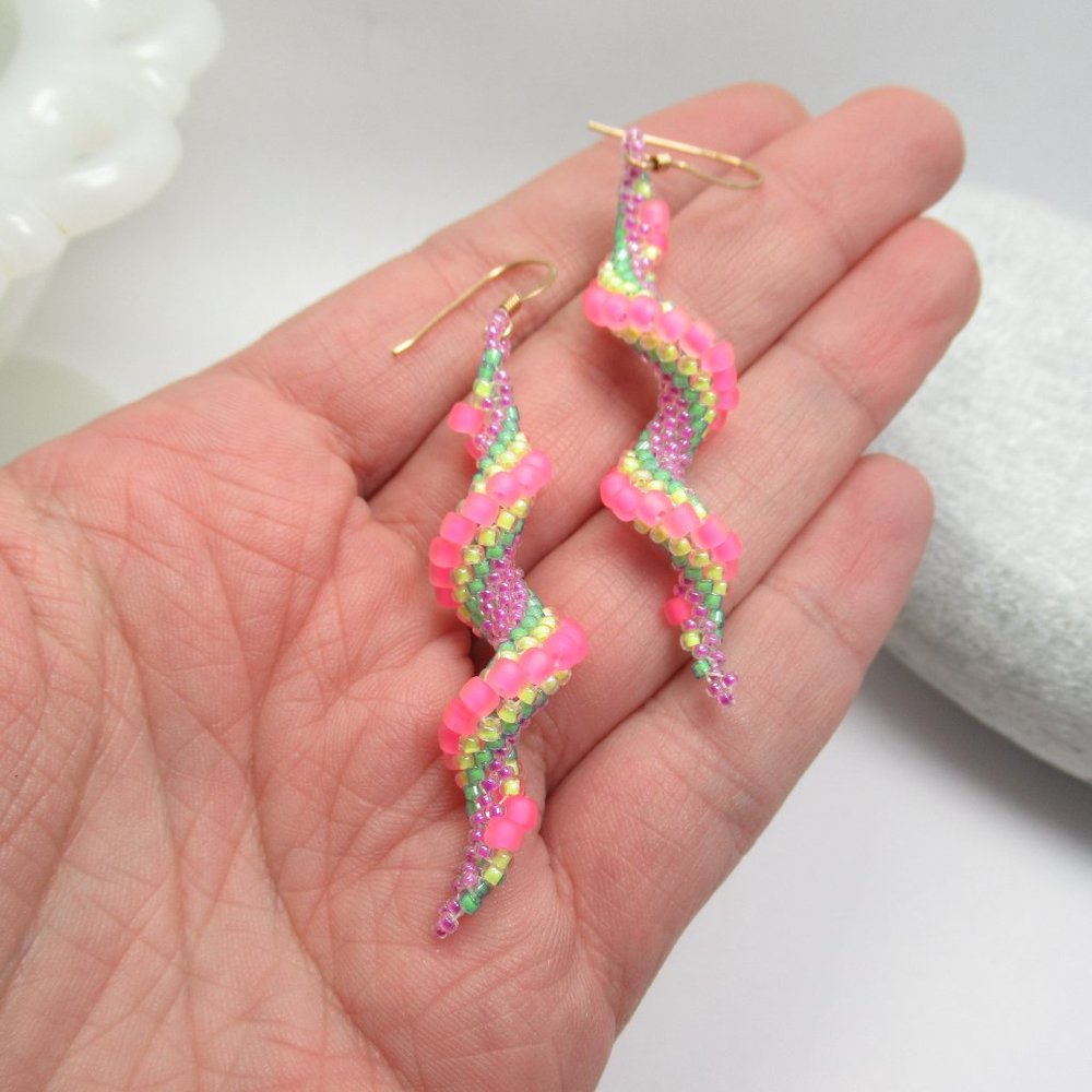 Hand Stitched Spiral earrings - Picture 7 of 10